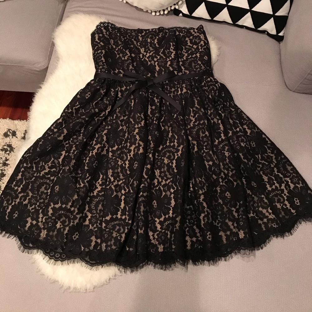 Strapless Lace Black Dress